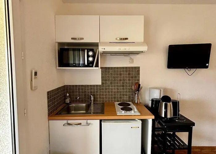 A Saint-florent Apartment *